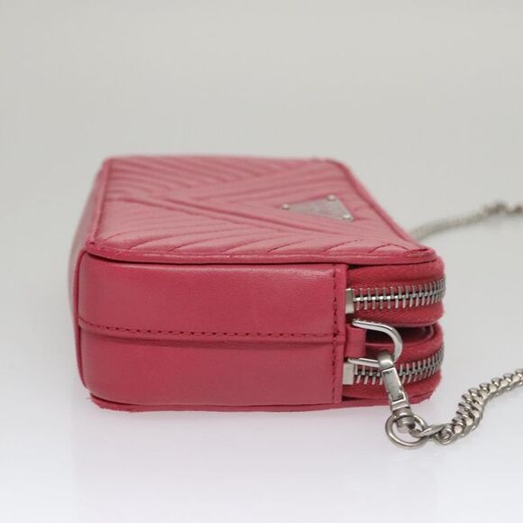 Prada Nappa Gauffré Pink Leather Shoulder Bag (Pre-Owned) - Picture 3 of 16